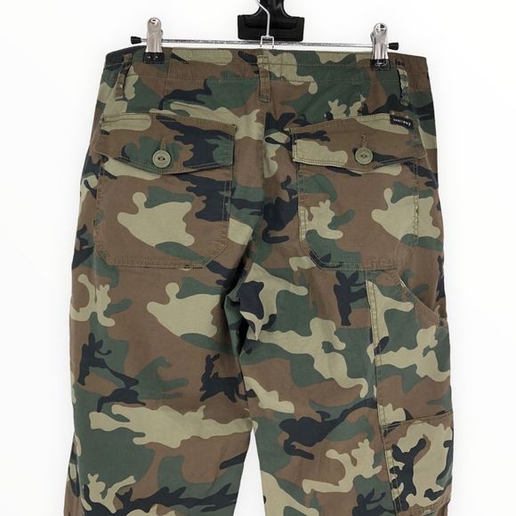Sanctuary Standard Surplus Camo Roll Tab Hem Cropped Pants sz 26 NWT Camouflage - Picture 4 of 10